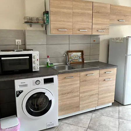 Xronis * Nea Michaniona