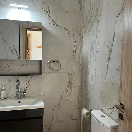 Apartman Xronis Néa Mihanióna